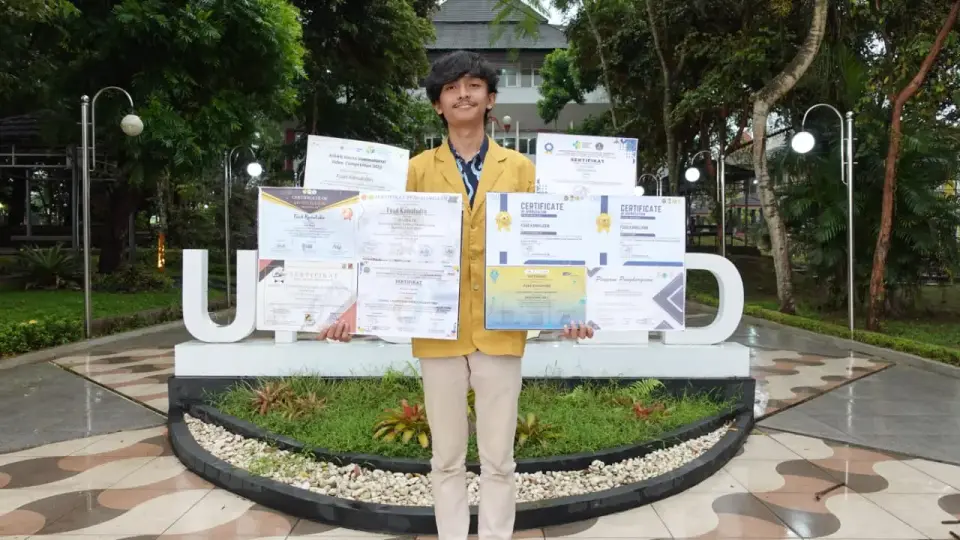 Lulusan Biologi UNSOED Ukir Prestasi di Panggung Internasional Lewat Lensa Kamera